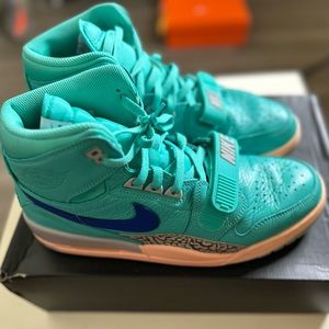 Nike Air Jordan Legacy 312 Hyper Jade/Bright Blue